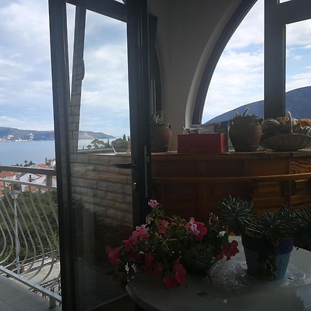 Apartments La Dolce Vita Herceg Novi Exterior foto