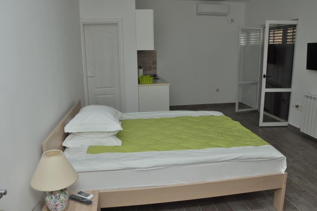 Apartments La Dolce Vita Herceg Novi Exterior foto