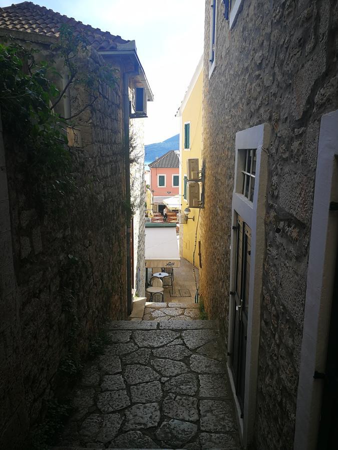 Apartments La Dolce Vita Herceg Novi Exterior foto